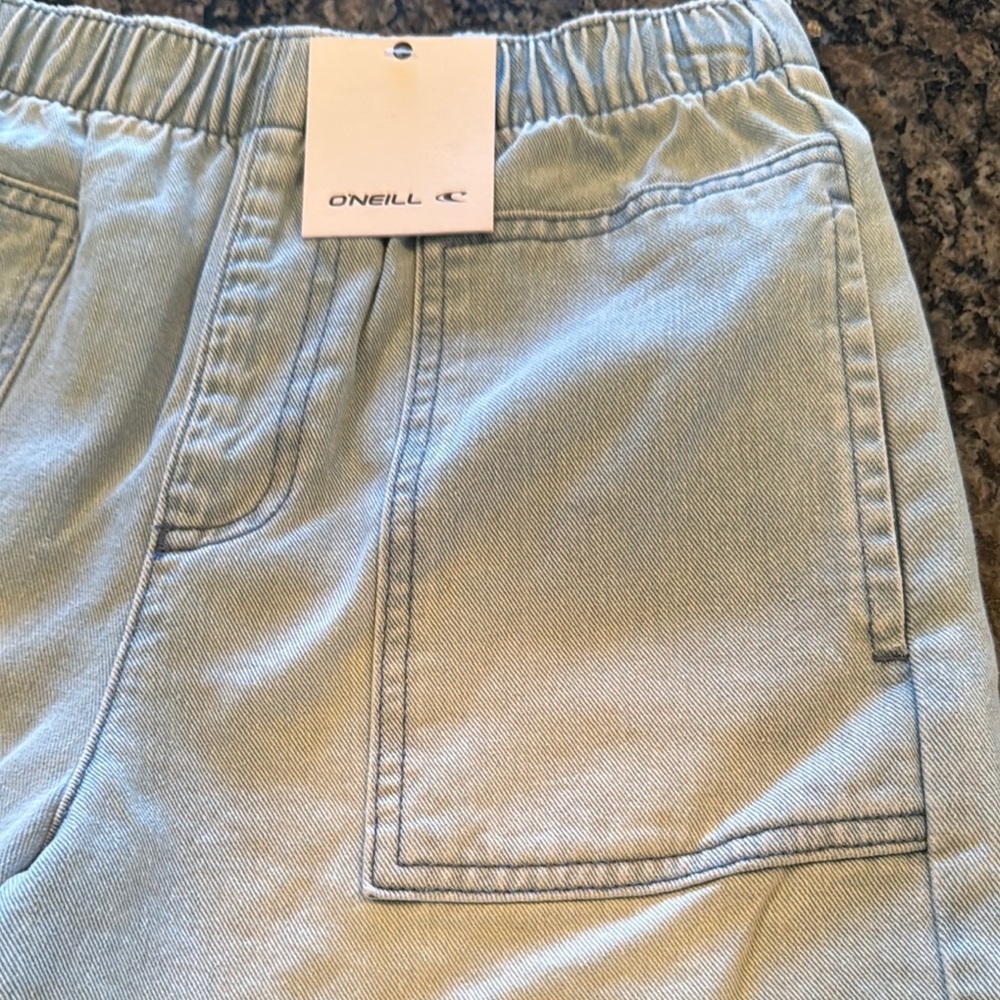O'Neill light wash pull on Women's Light Blue Shorts NWT XS - Picture 2 of 12